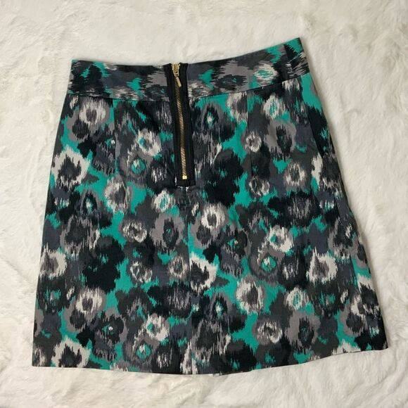 Express Design Studios skirt - Picture 2 of 3
